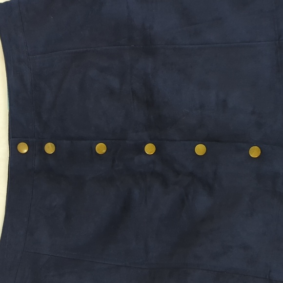 Old Navy Jupe faux suede mini skirts, front snaps size 14, NWT - Picture 3 of 11